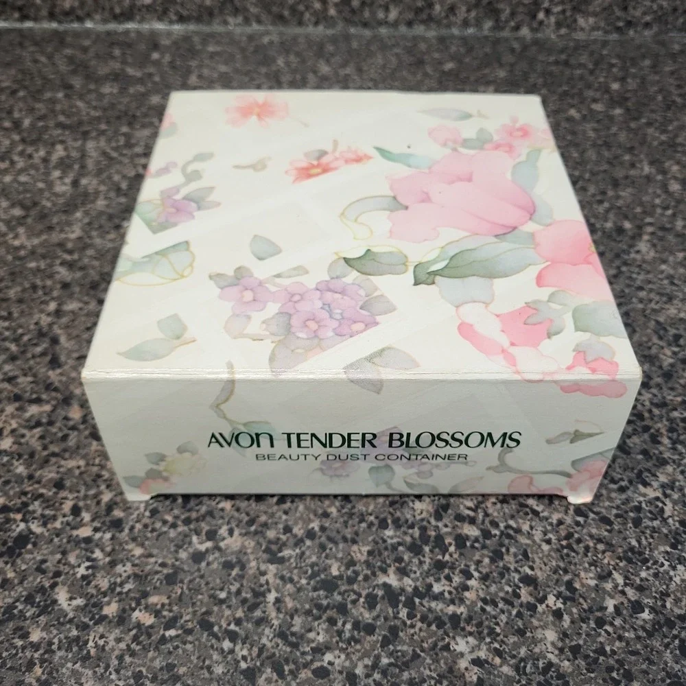 VINTAGE‎ Avon Tender Blossoms Beauty Dust Container Tin Floral Empty